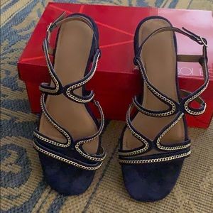 Aerosoles navy suede sandals